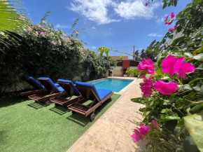 The best Villa ground floor 5 bedrooms with ensuite bathrooms at prime location